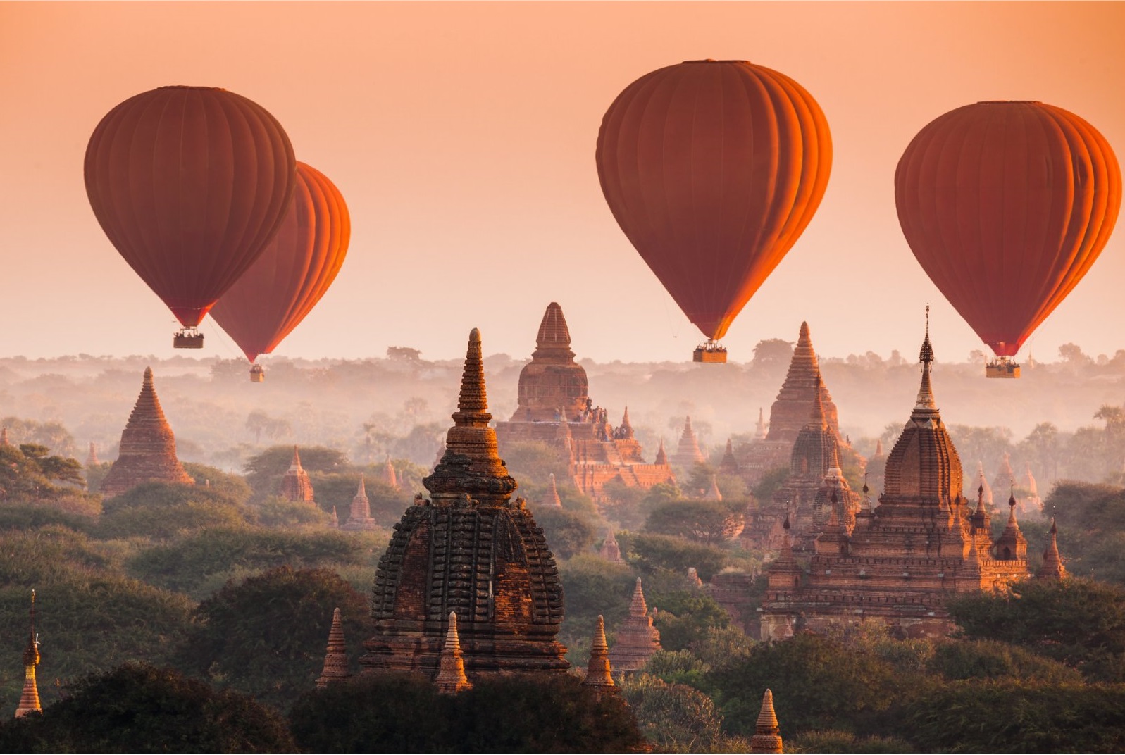 Bagan - Ancient Temples and Golden Plains