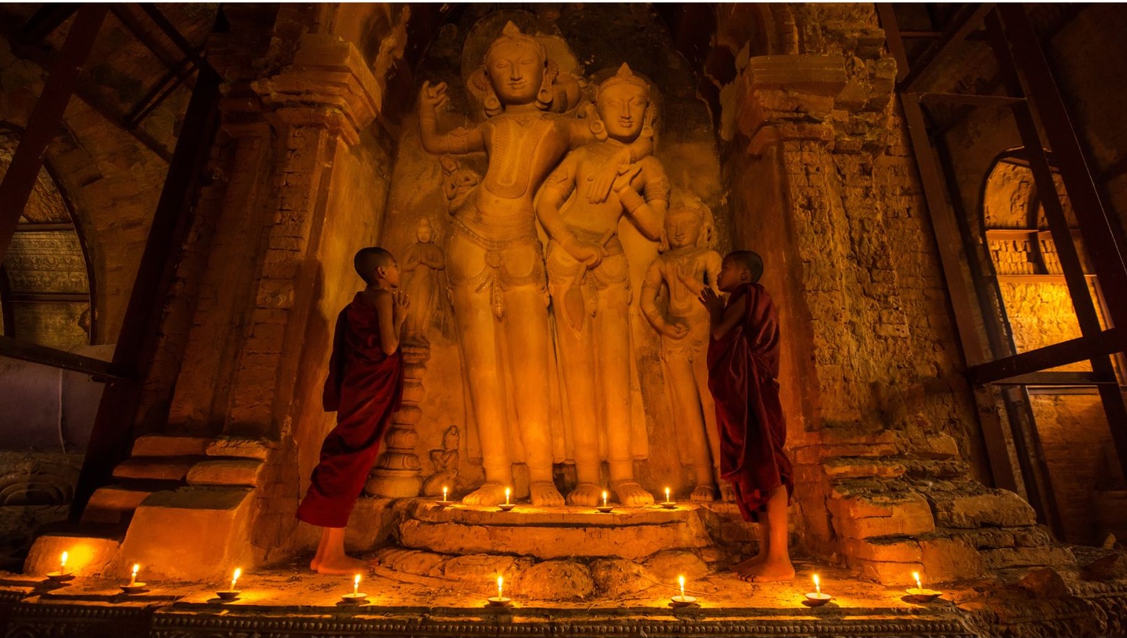 Bagan Hot Air Balloons