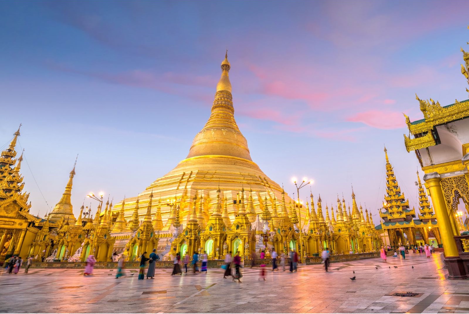 Yangon - Golden Pagodas and Colonial Charm